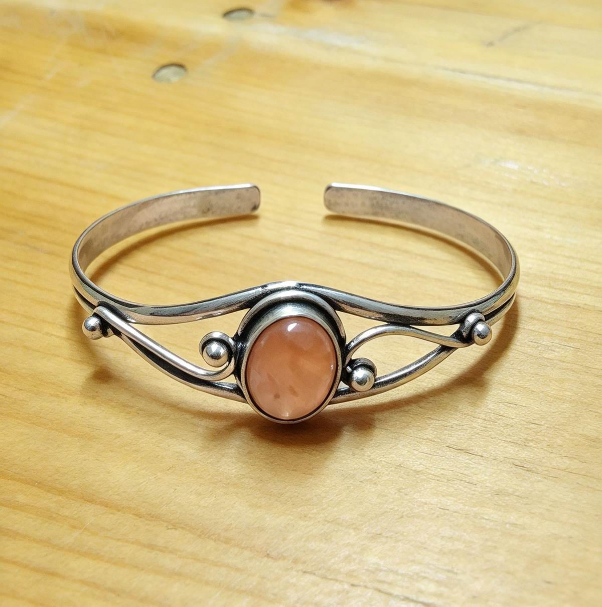 Bracelet needs a polish