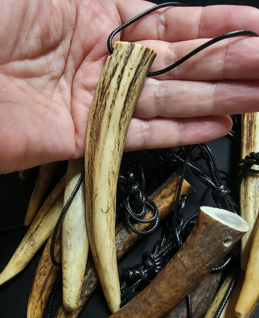 HANDMADE 🖤 FROM NATURAL FALLEN HORNS NO CRUELTY INVOLVED. Horn Necklace will be sent randomly.