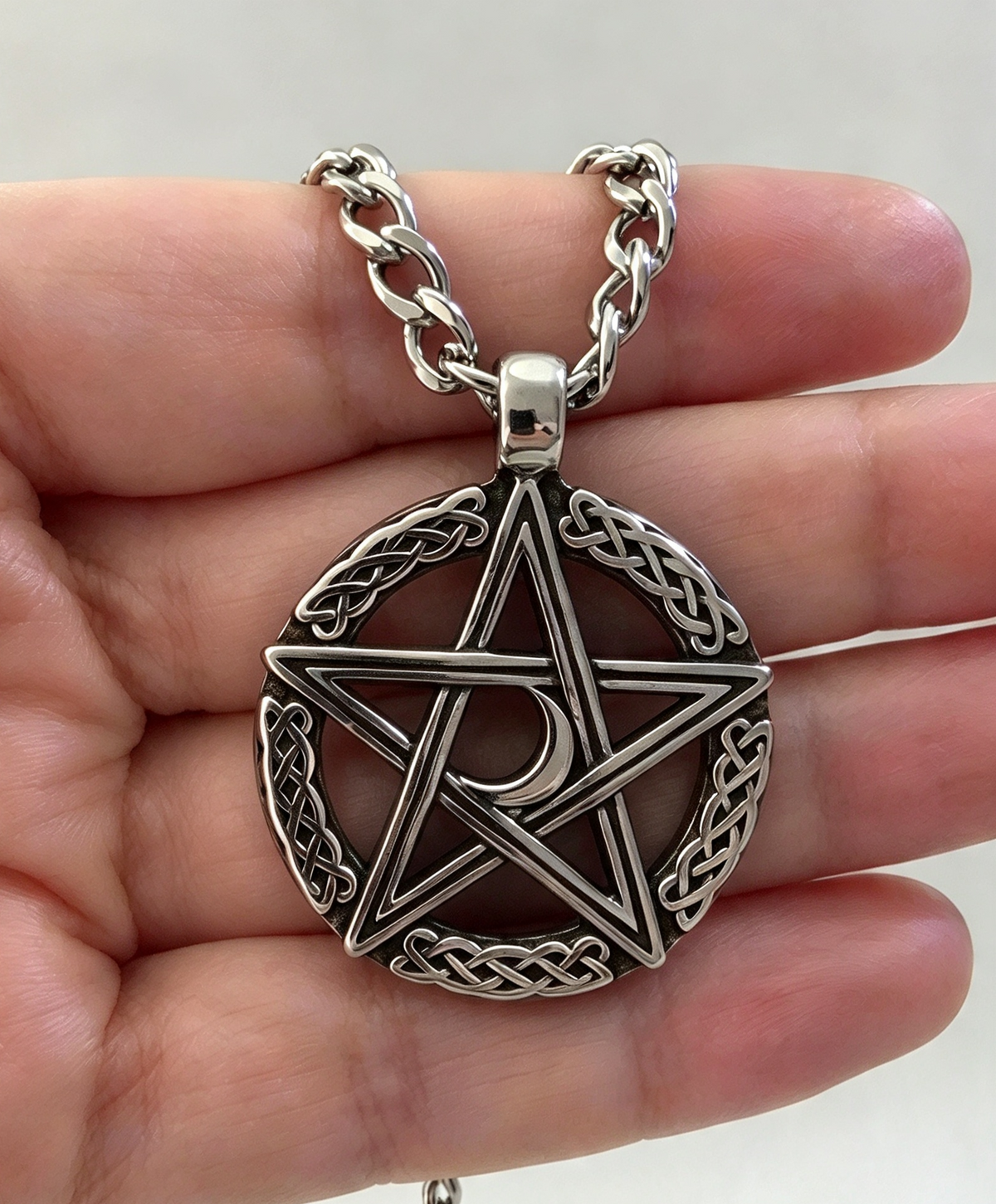 STAINLESS STEEL CELTIC PENTAGRAM & MOON PENDANT FREE STAINLESS STEEL CHAIN.