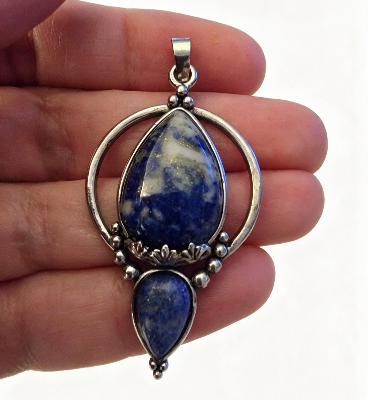 LAPIS lAZULI Silver plated Pendant free stainless steel chain.
