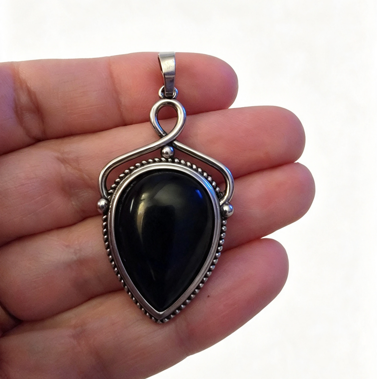 OBSIDIAN Silver plated Pendant free stainless steel chain.