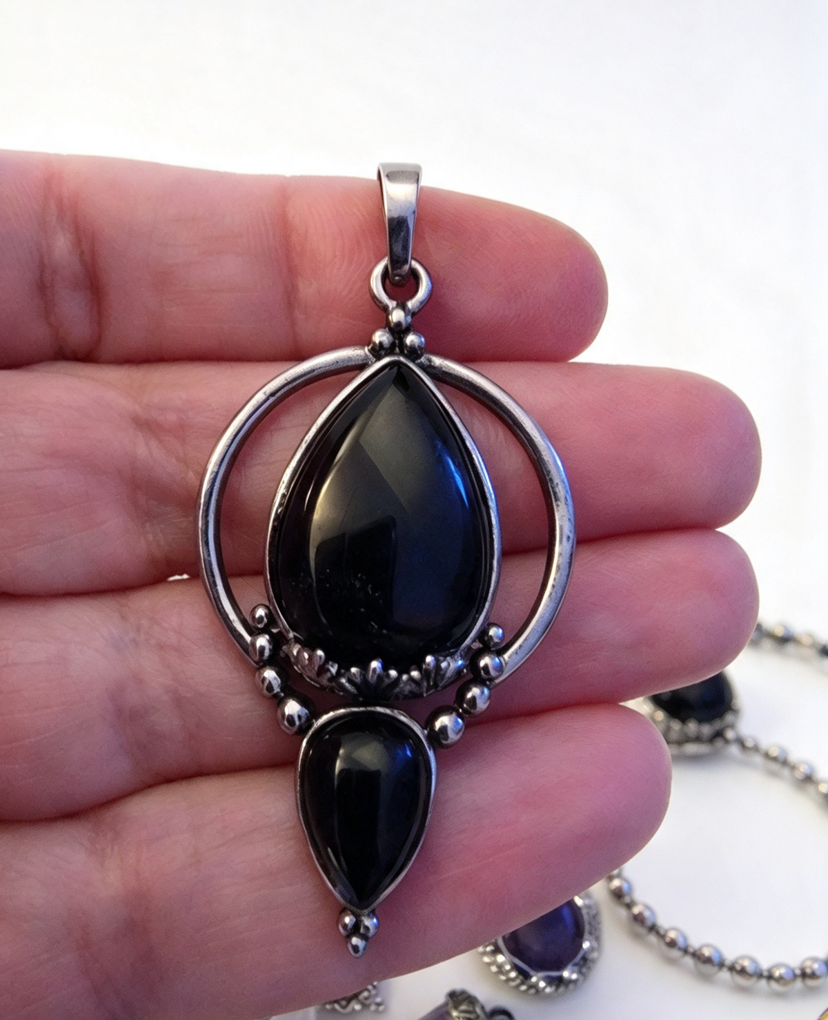 OBSIDIAN Silver plated Pendant free stainless steel chain