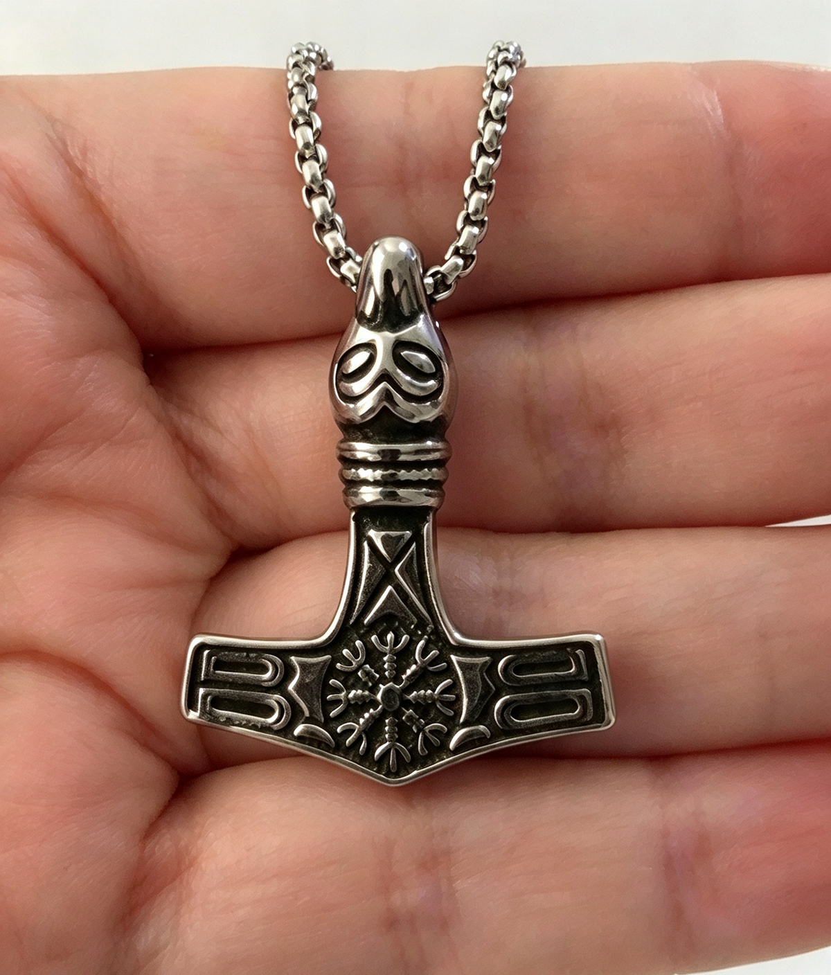 STAINLESS STEEL MJOLNIR PENDANT FREE STAINLESS STEEL CHAIN.