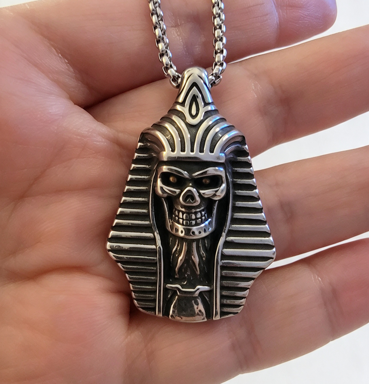 STAINLESS STEEL EGYPTIAN PENDANT WITH CHAIN WAS £19.99 NOW £5.99 sale item