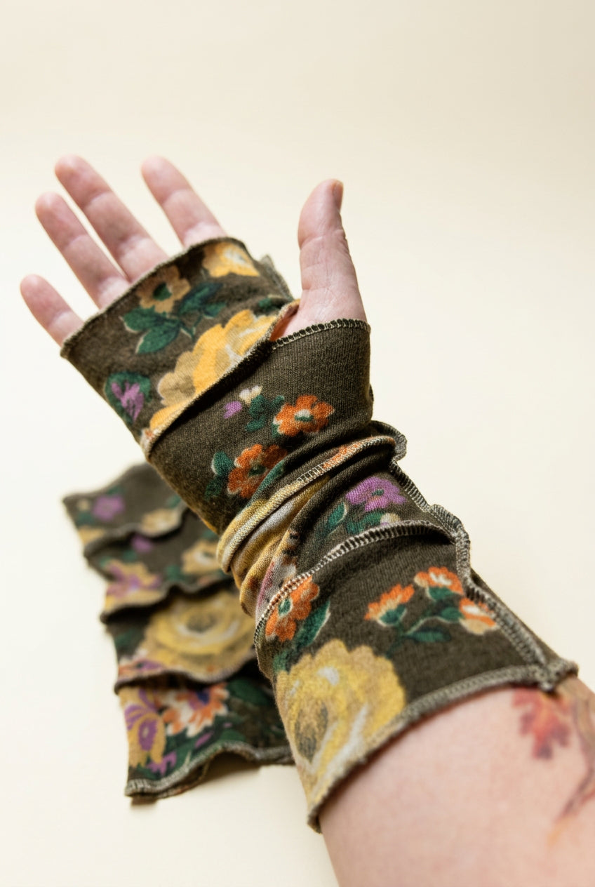 1 pair of whimsical arm warmers Handmade π€