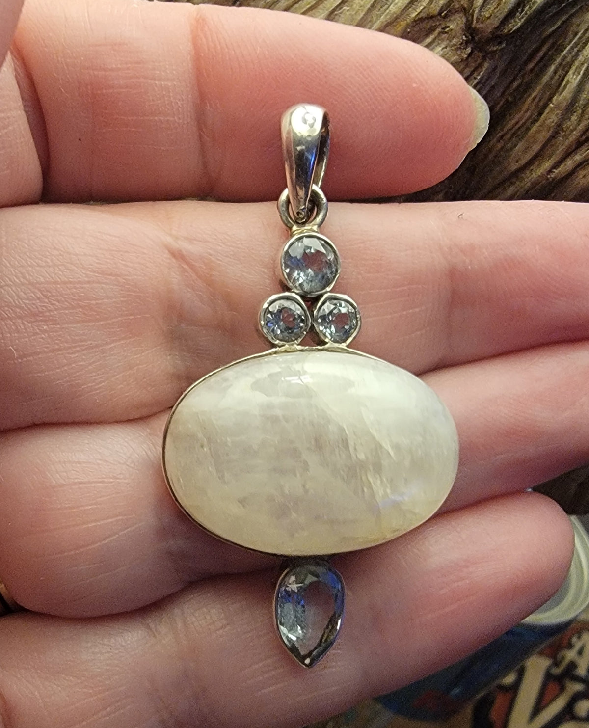 925 Sterling Silver Pendant.. Rainbow Moonstone And Topaz Set In 925 Sterling Silver 5cm by 2.5cm