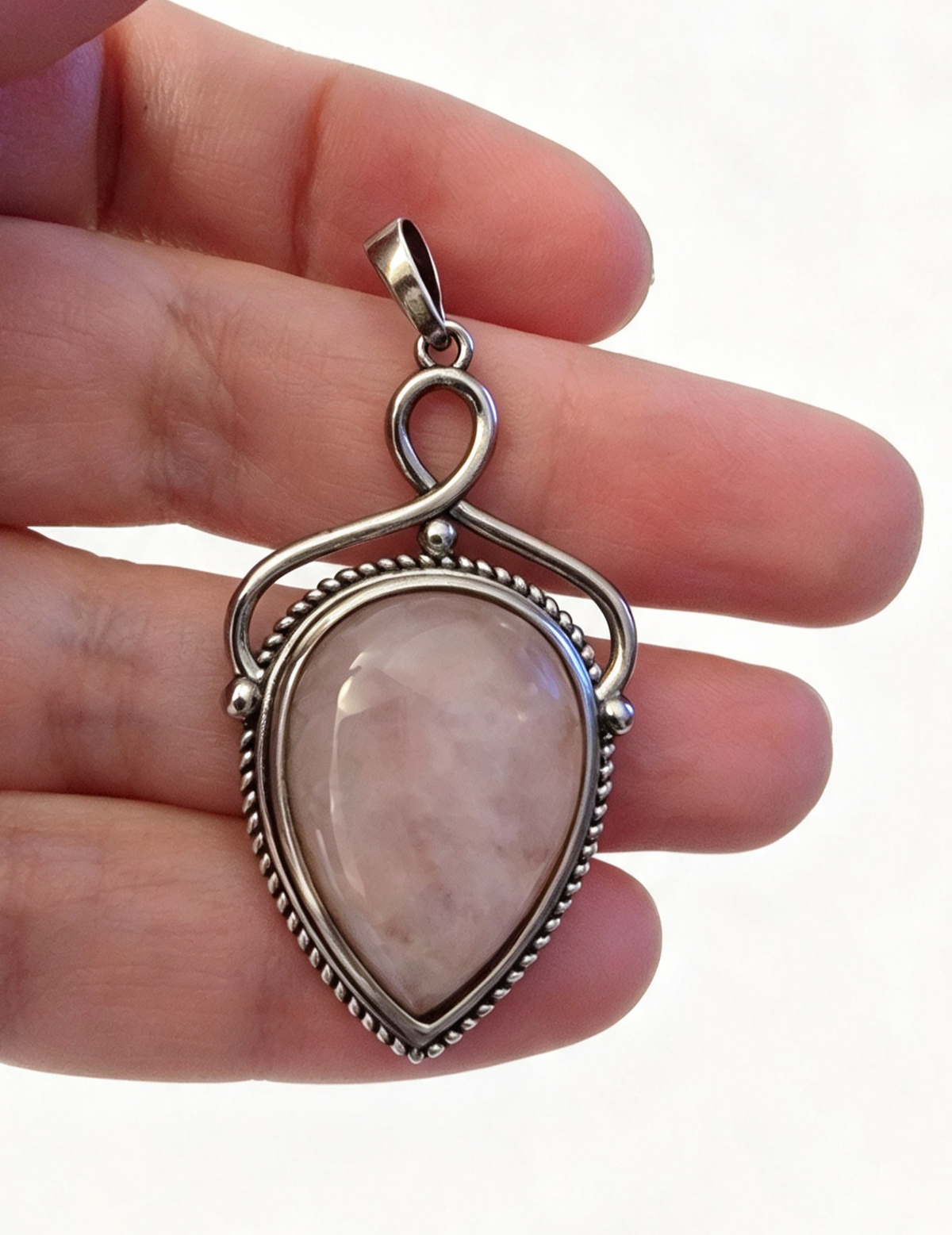 ROSE QUARTZ Silver plated Pendant free stainless steel chain