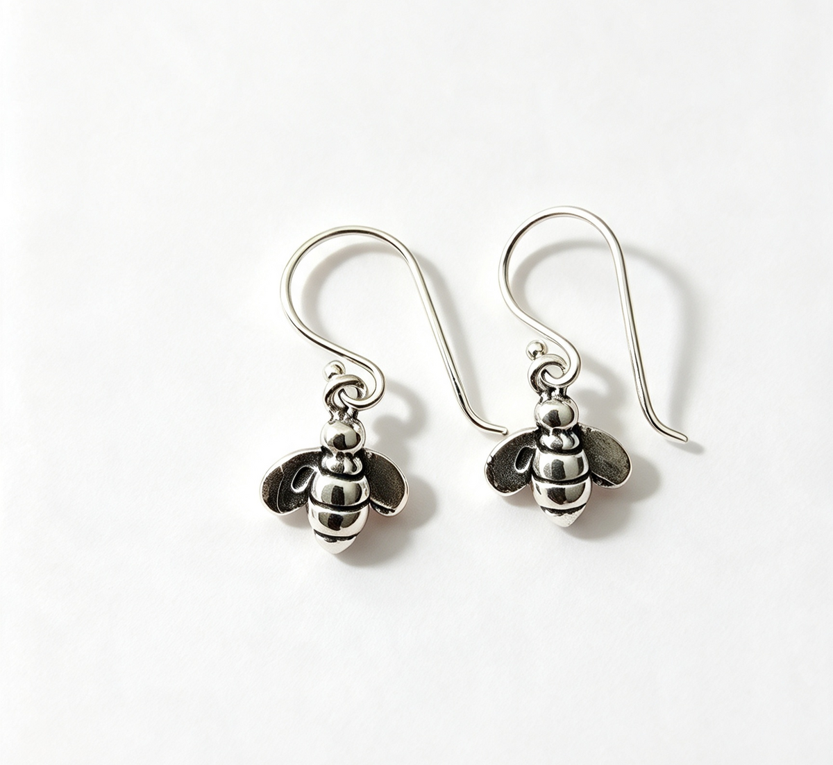 925 sterling Silver bee earrings