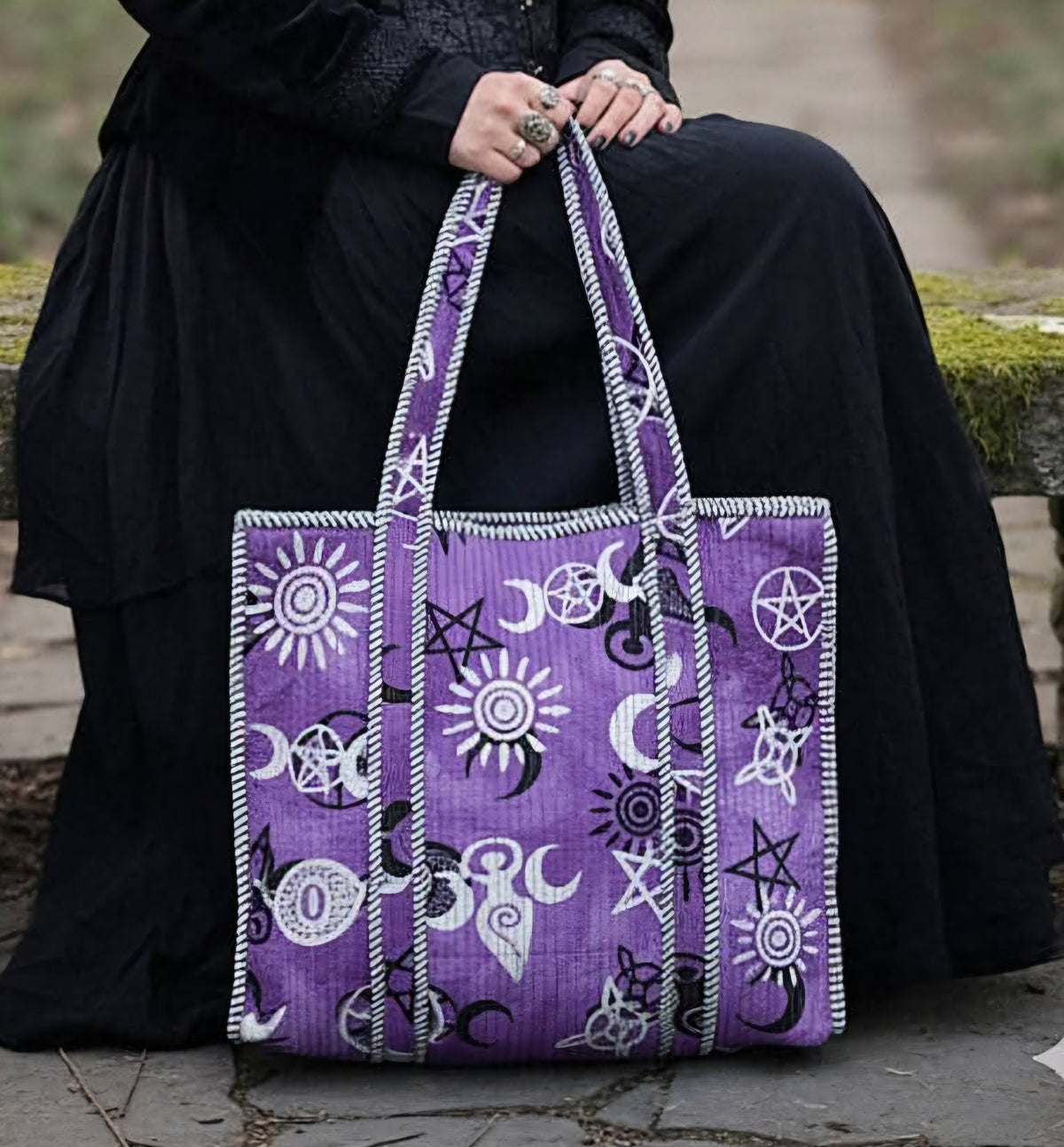 PIXI PERFECT BIG PURPLE PENTAGRAM WITCHES BAG.
