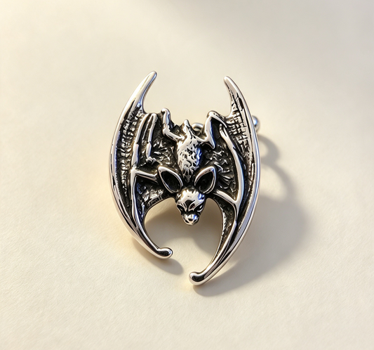 925 Sterling Silver Pendant... Bat 3.5cm by 2.5cm