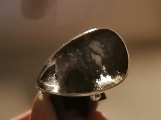 LARGE RING SIZE R In 925 sterling silver
