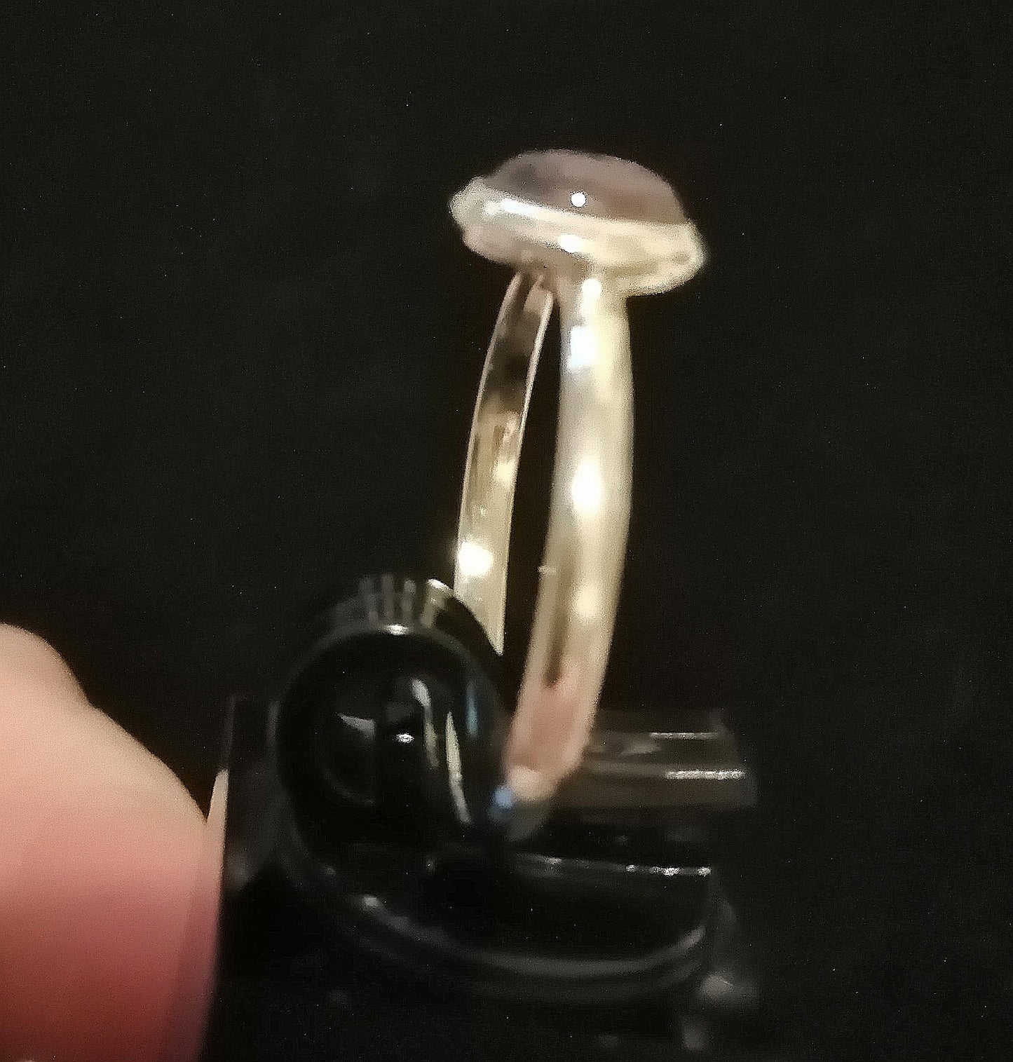 AMETHYST RING SIZE R In 925 sterling silver