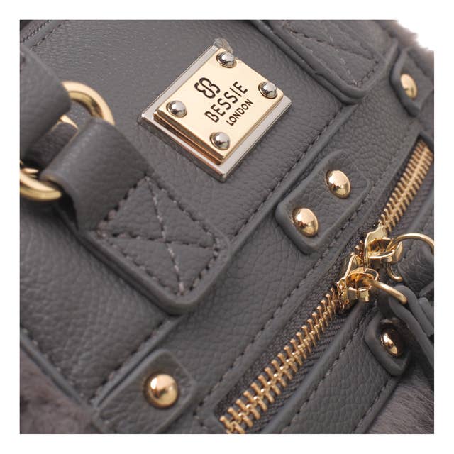 WINTER FLUFFY MINI BAG