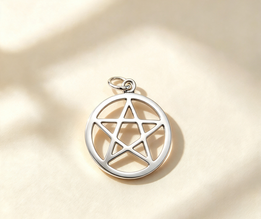 SMALL PENTAGRAM PENDANT IN 925 STERLING SILVER 2cm
