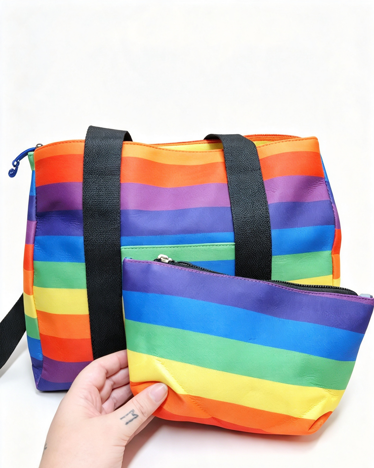 Rainbow 🏳️‍🌈 bag with free accessories bag