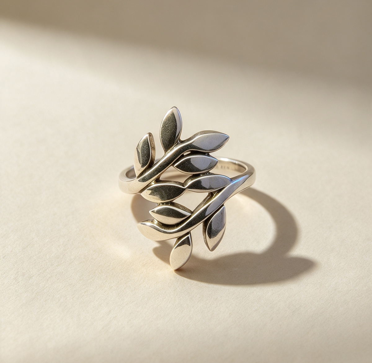 Leaf ring size L