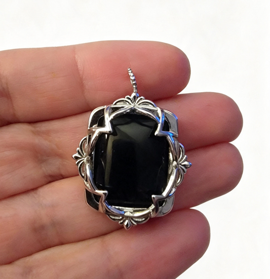 OBSIDIAN Silver plated Pendant free stainless steel chain