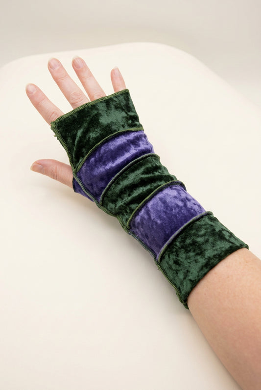 1 pair of whimsical arm warmers Handmade 🖤