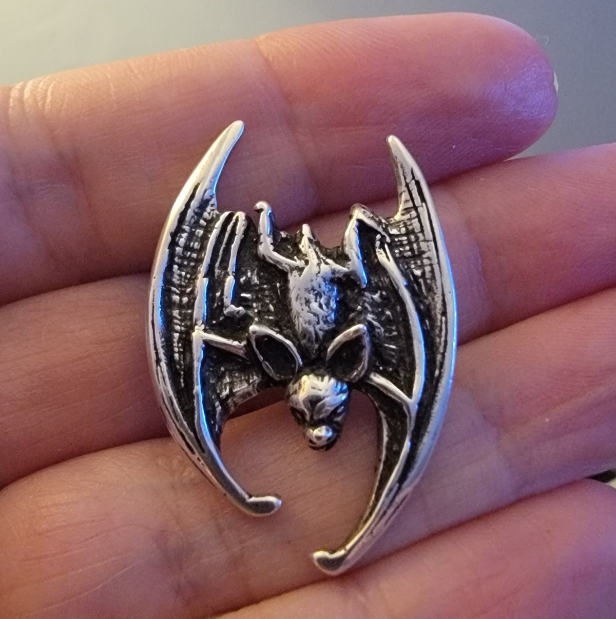 925 Sterling Silver Pendant... Bat 3.5cm by 2.5cm