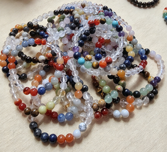 HEALING BRACELET Sent randomly What one will you get ? Or WhatsApp me you chosen colour.