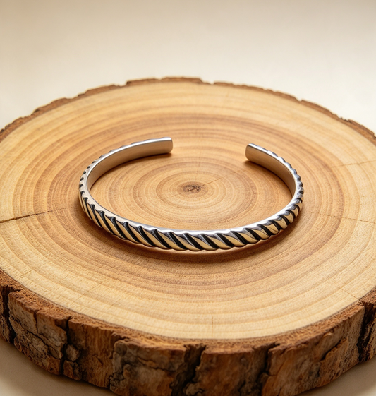 STAINLESS STEEL CUFF BRACELET
