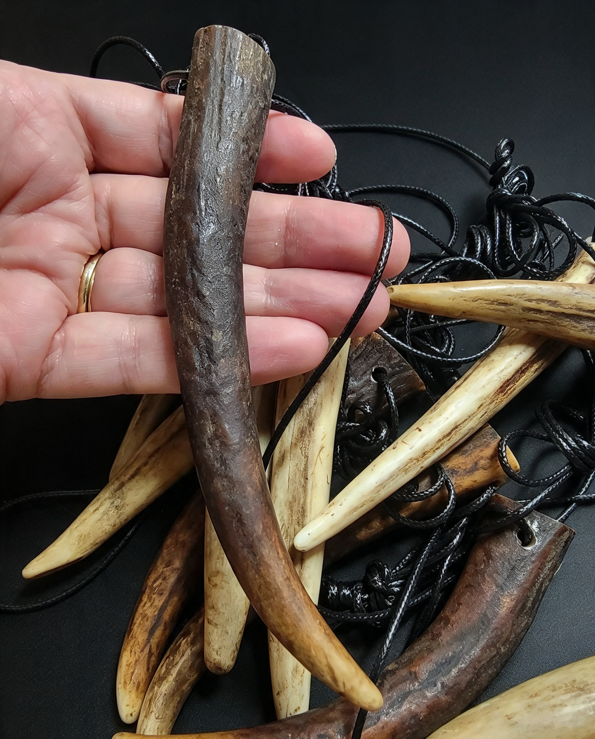 HANDMADE 🖤 FROM NATURAL FALLEN HORNS NO CRUELTY INVOLVED. Horn Necklace will be sent randomly.