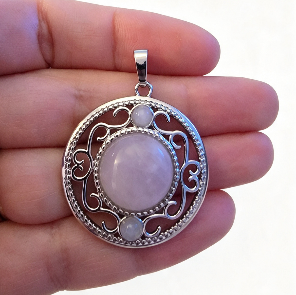ROSE QUARTZ Silver plated Pendant free stainless steel chain.