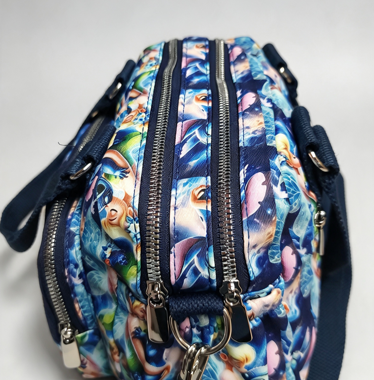 Bag with detachable long strap