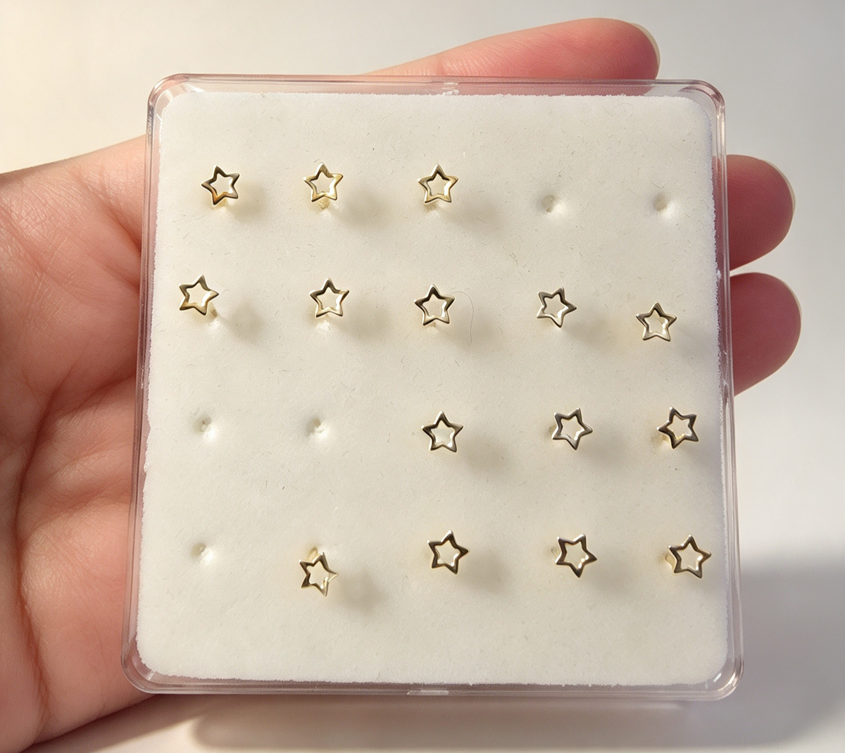 Nose stud star self bend