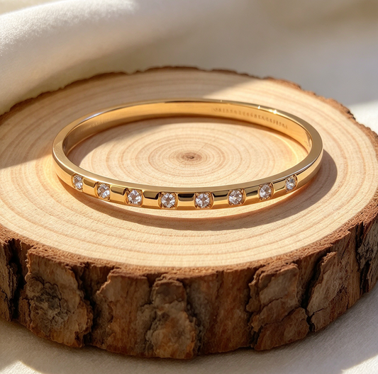 BRACELET WITH CLASP
