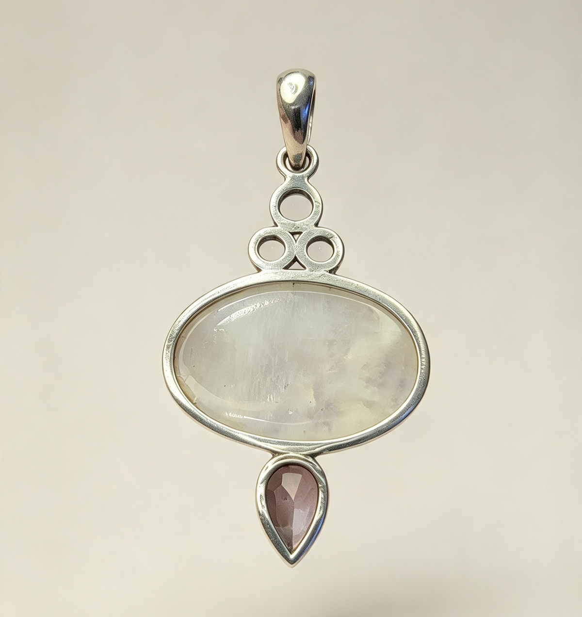 925 Sterling Silver Pendant.. Rainbow Moonstone And Topaz Set In 925 Sterling Silver 5cm by 2.5cm