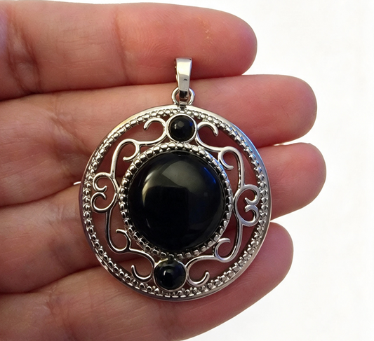 OBSIDIAN Silver plated Pendant free stainless steel chain.