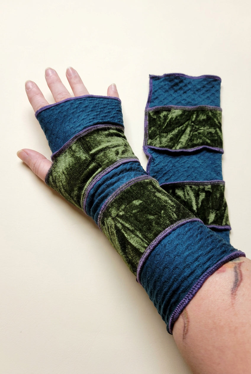 1 pair of whimsical arm warmers Handmade 🖤
