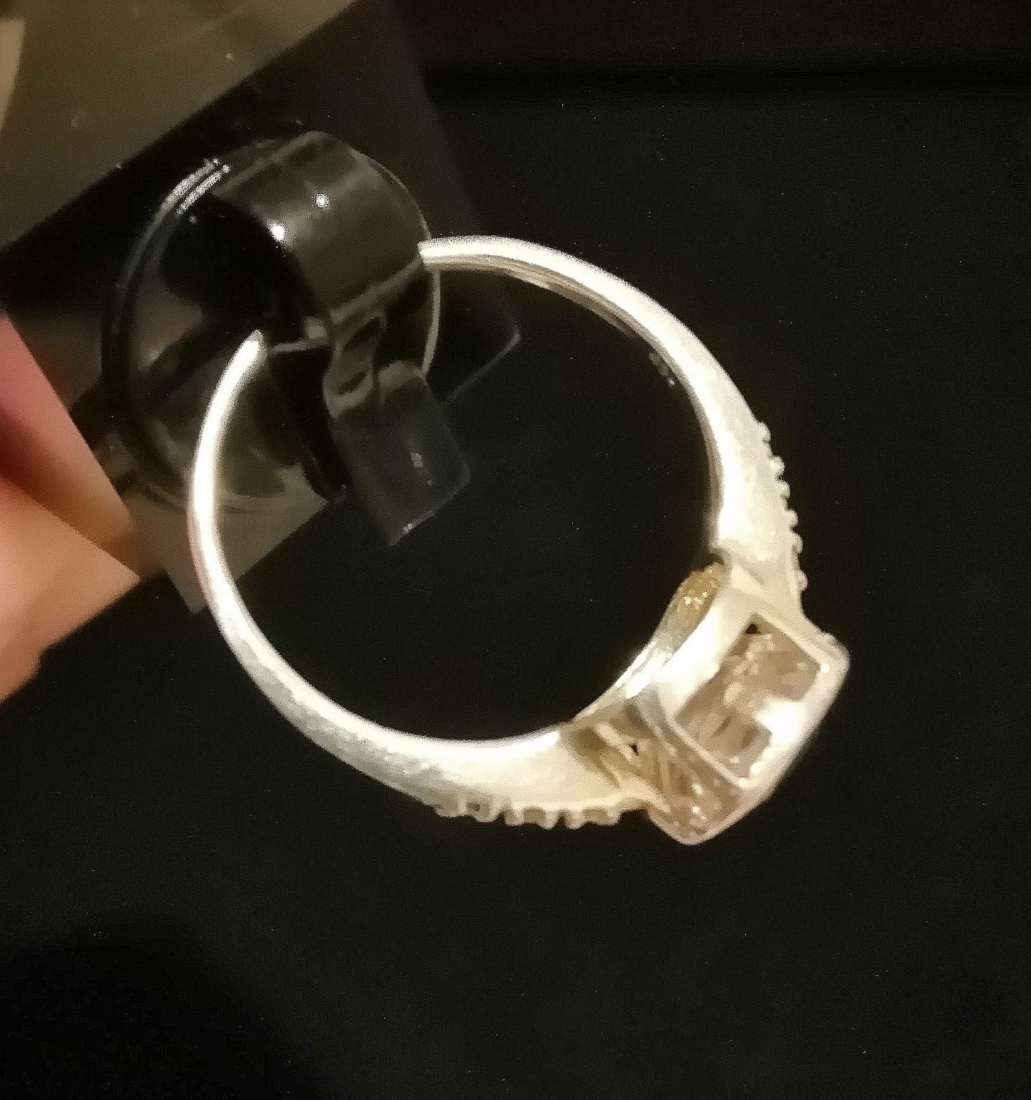 CUBIC ZIRCONIA RING SIZE R1/2 In 925 sterling silver