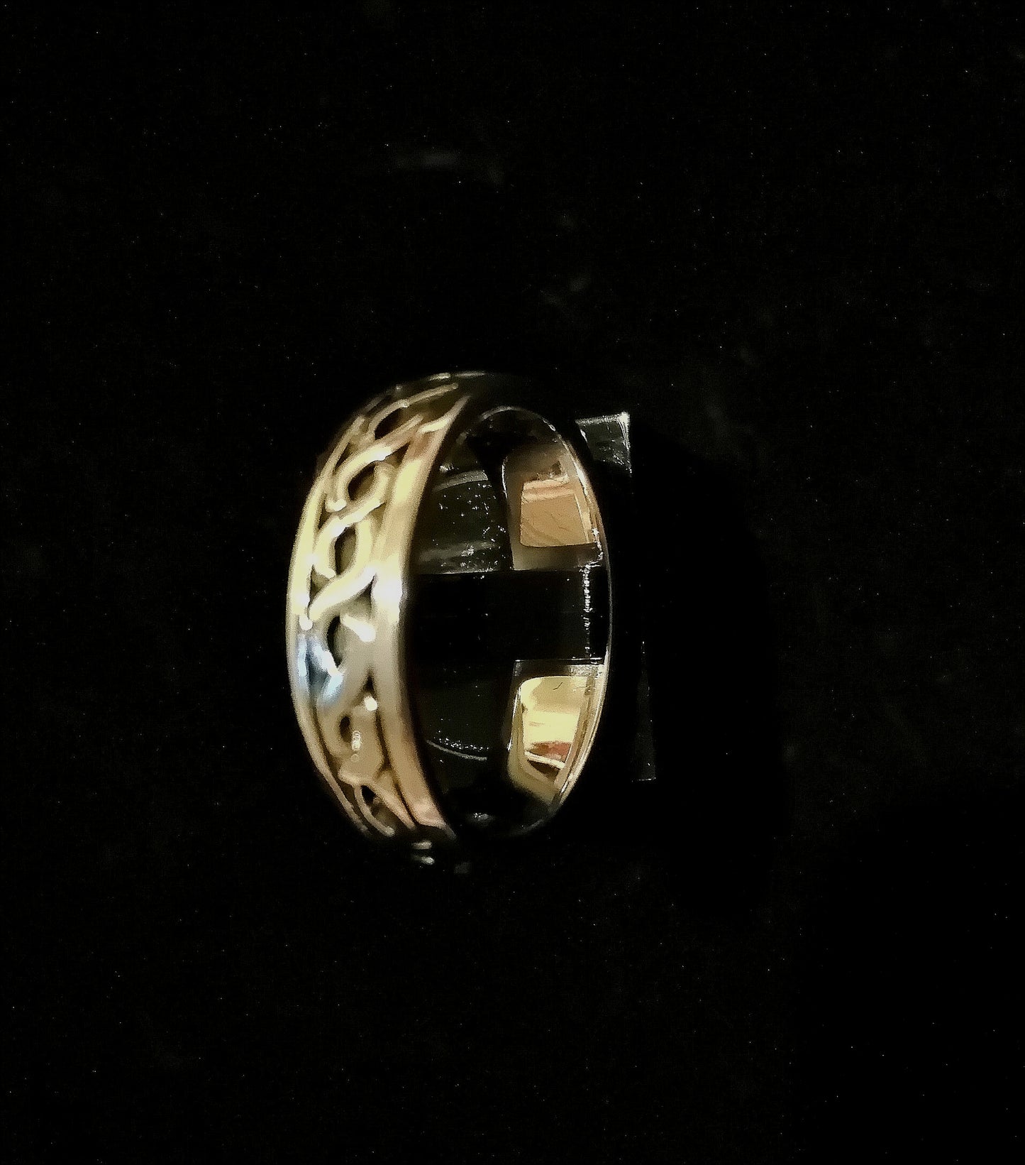 CELTIC BAND RING SIZE R1/2 In 925 sterling silver