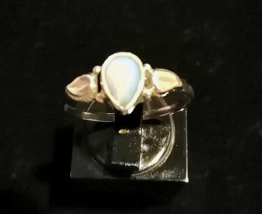 OPAL LIGHT RING SIZE R1/2 In 925 sterling silver