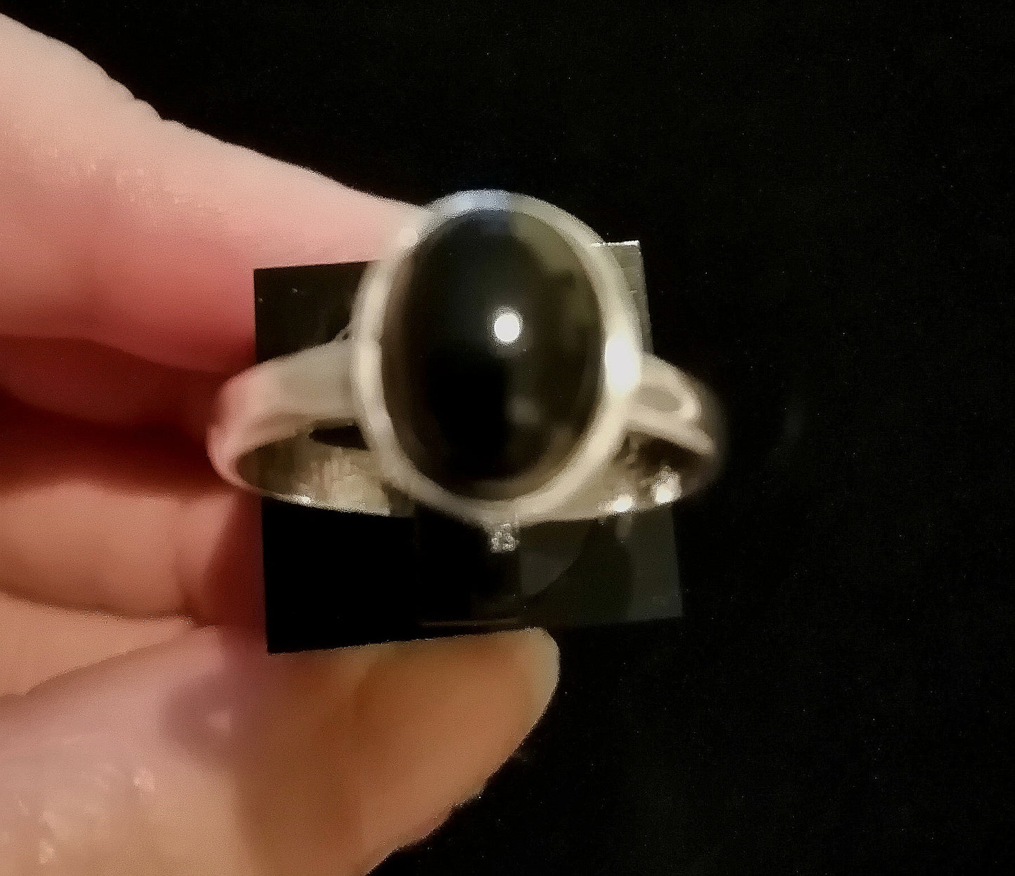 BLACK ONYX RING SIZE R1/2 In 925 sterling silver