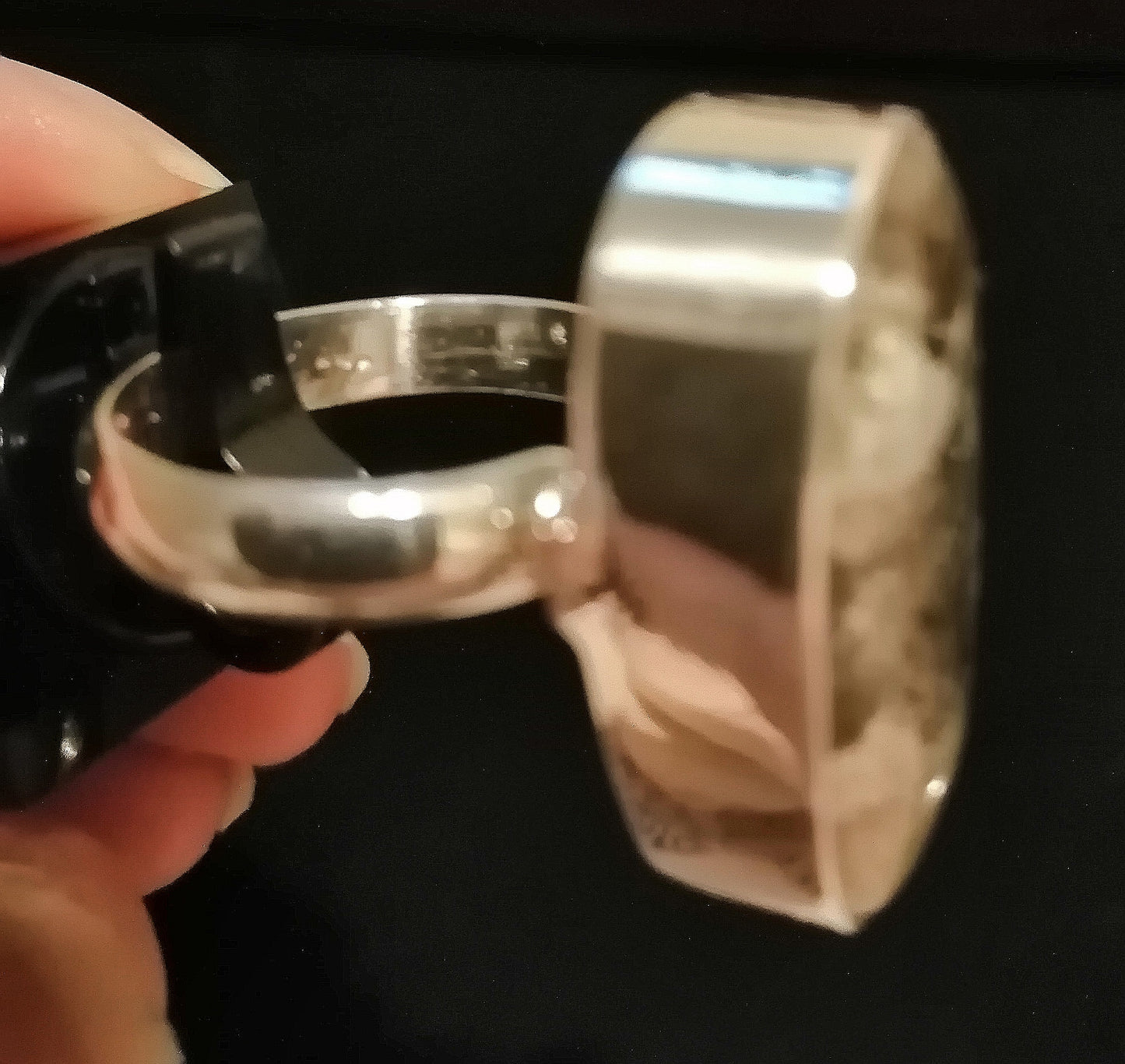 LARGE RING SIZE R In 925 sterling silver