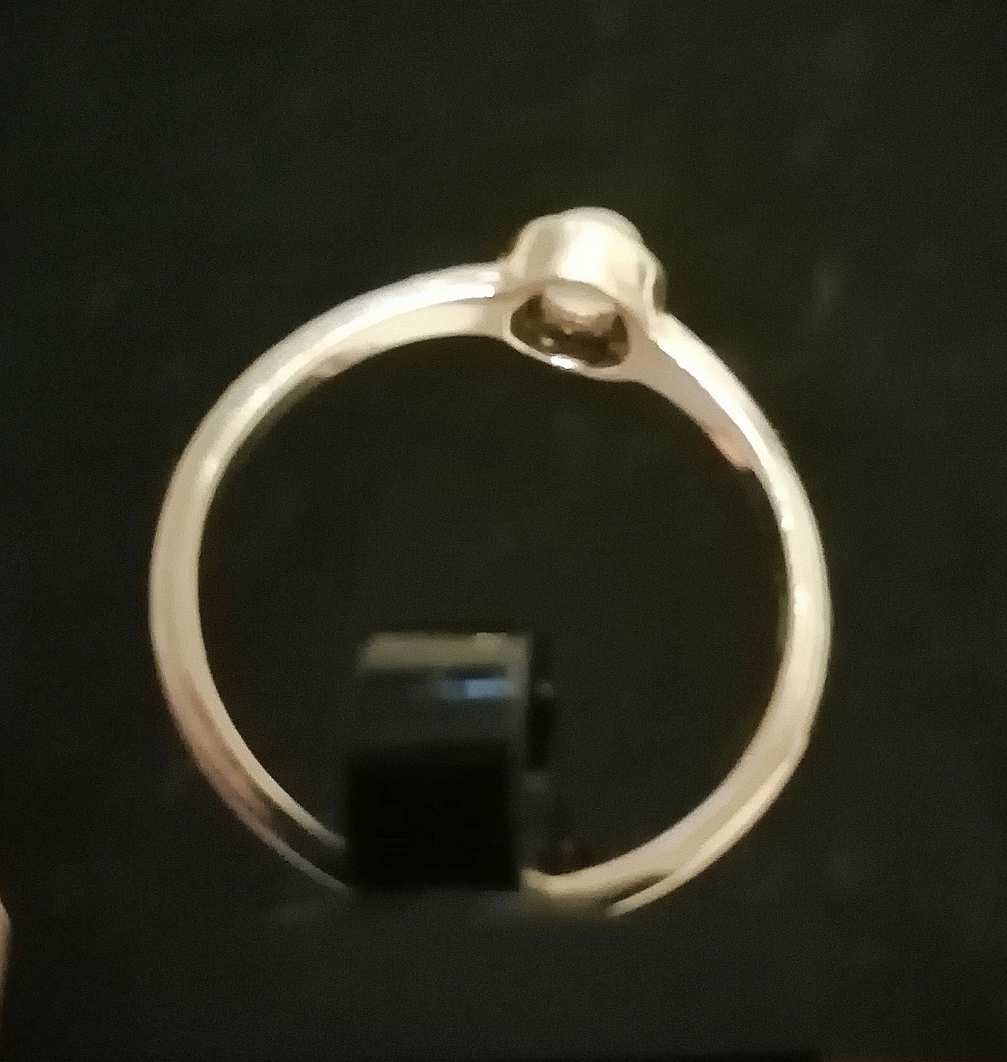 QUARTZ RING SIZE R In 925 sterling silver